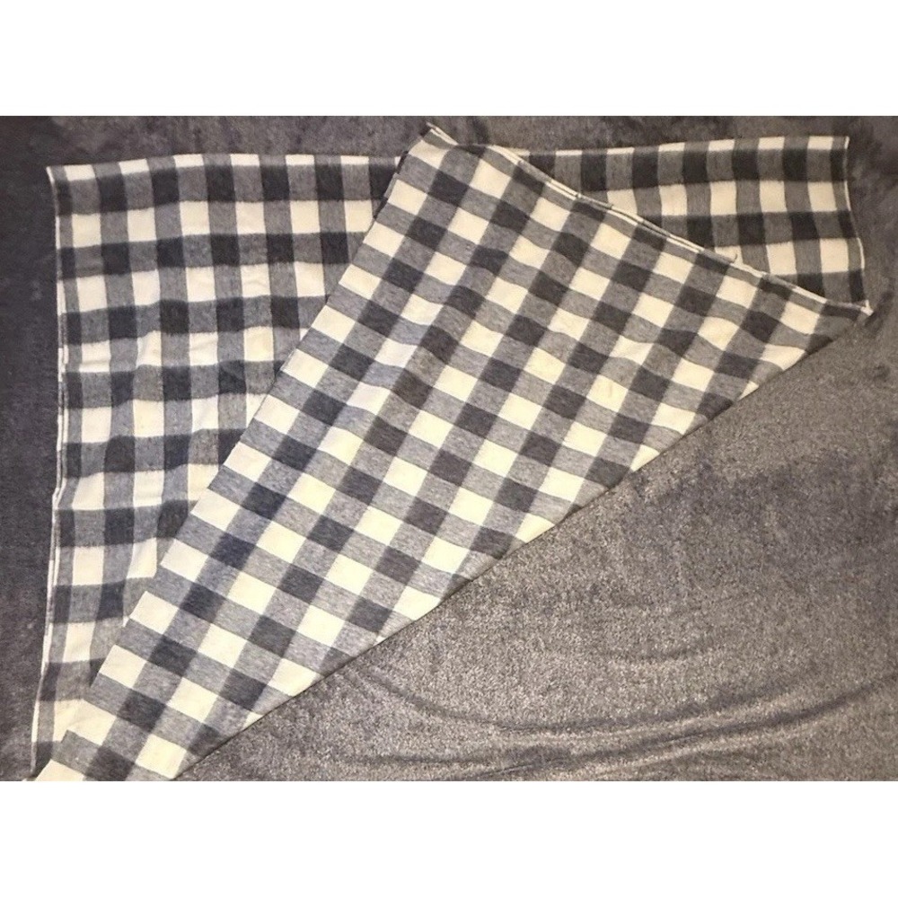 Vintage Gray Cream Buffalo Plaid Wool Fabric 2.6 Yards 54" Wide - Picture 2 of 4